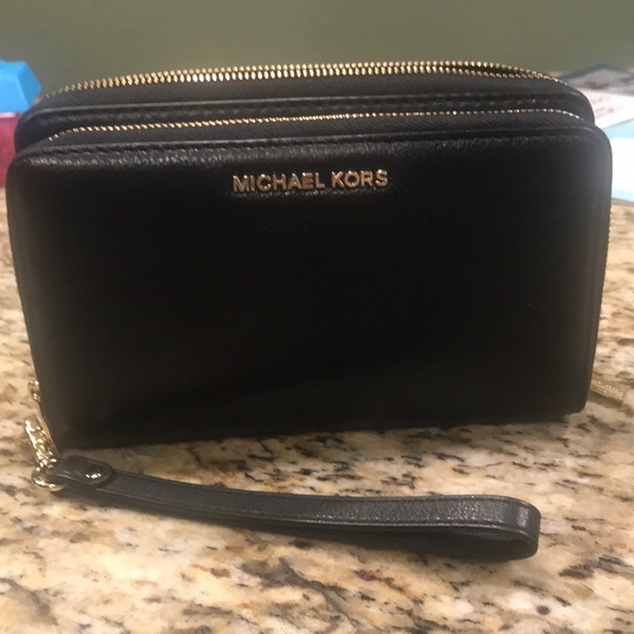 michael kors double zipper wristlet wallet